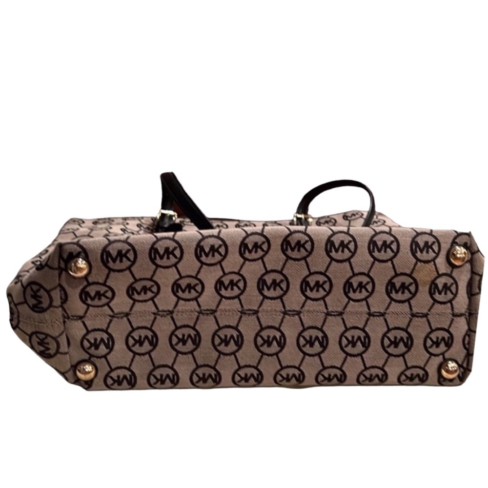 Michael Kors Canvas With Leather Trim Reversible Tote Bag - Picture 5 of 15